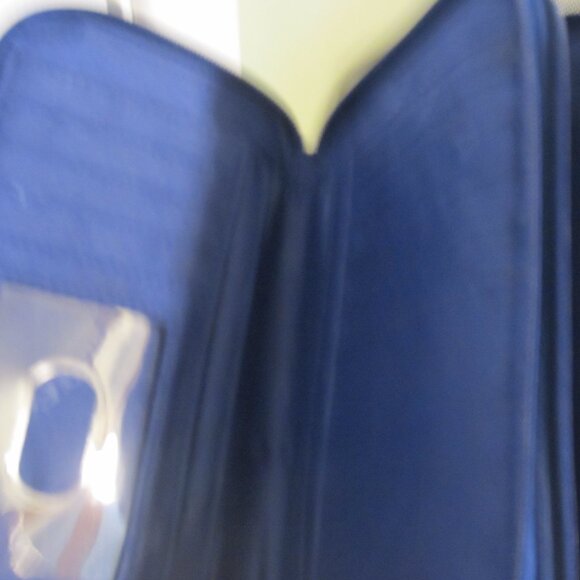 NWT/Vera Bradley Wallet/Phone Case ~ BRAND NEW! - Picture 3 of 4